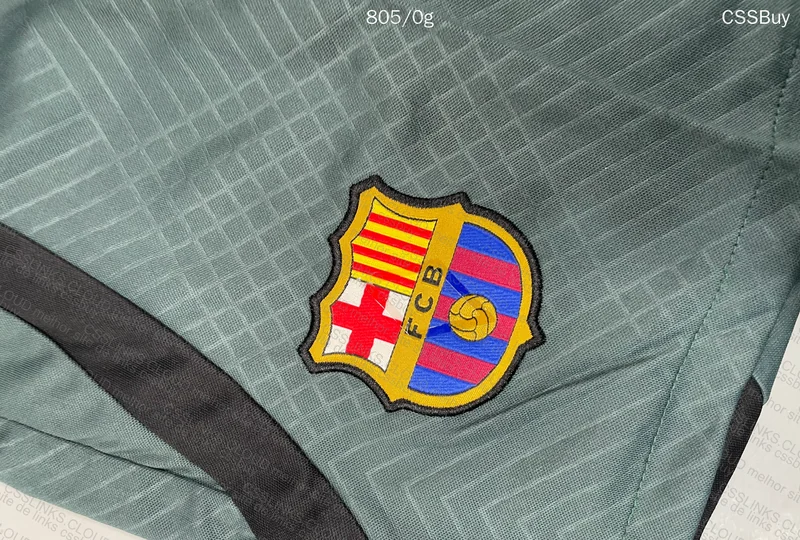 Barcelona Cria Set 5
