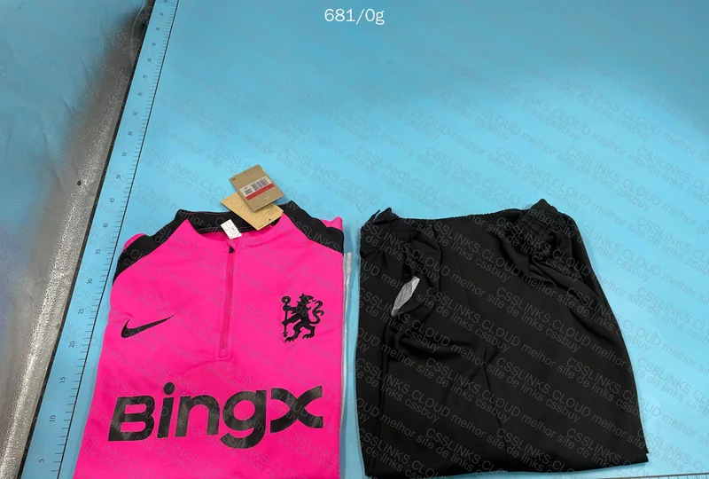 Chelsea Set