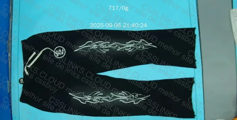 Conjunto de moletom hellstar
