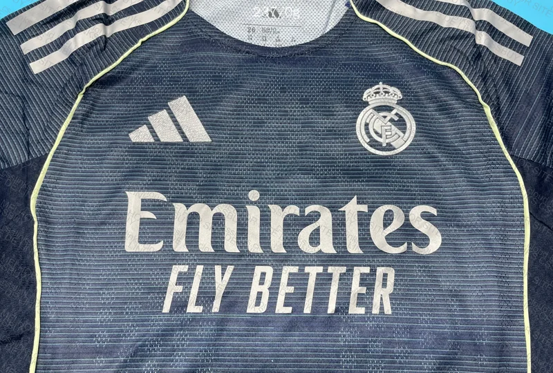 Real Madrid Kids II 25/26 Set 7