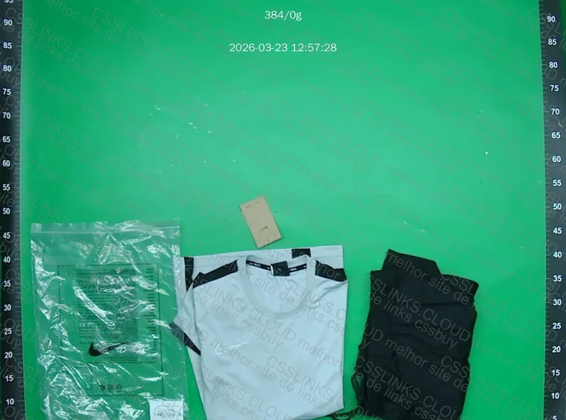 Conjunto Nike academy