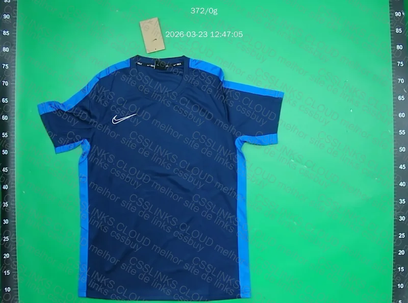 Conjunto Nike academy 5
