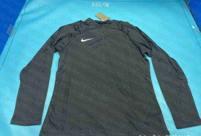 Nike Shirt/Blouse and Pants Set 3