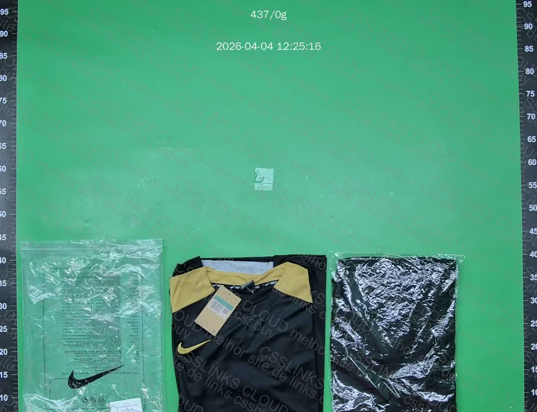Conjunto Nike Dri-Fit 5