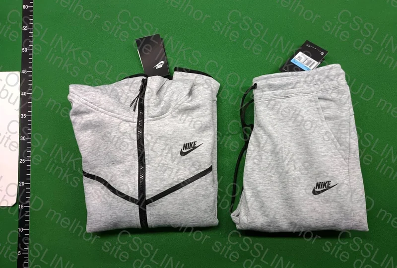 Nike Tech Set 3