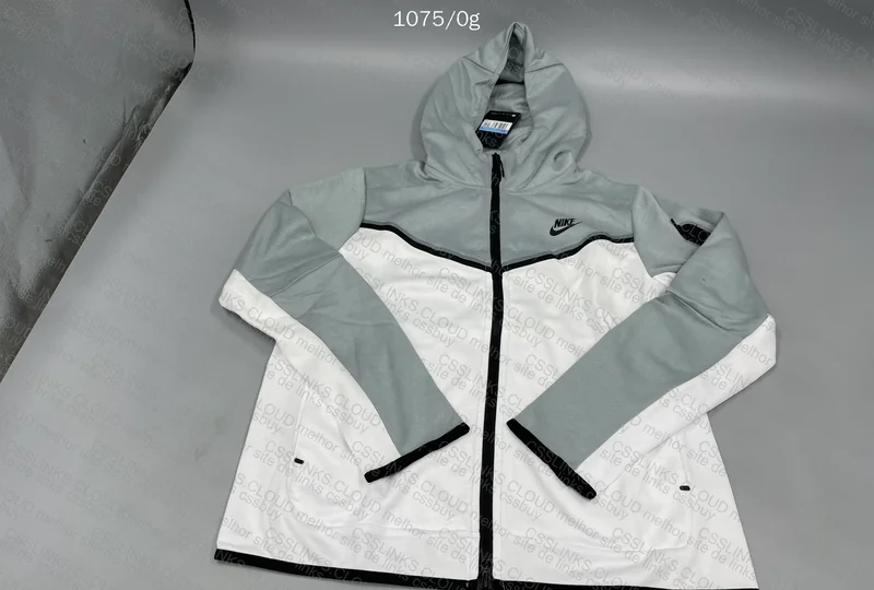 Nike Tech Fleece Set