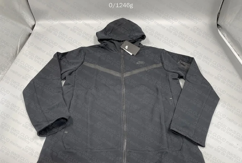Nike Tech Fleece Set