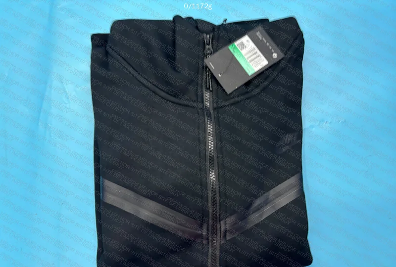 Nike Tech Fleece Set 8
