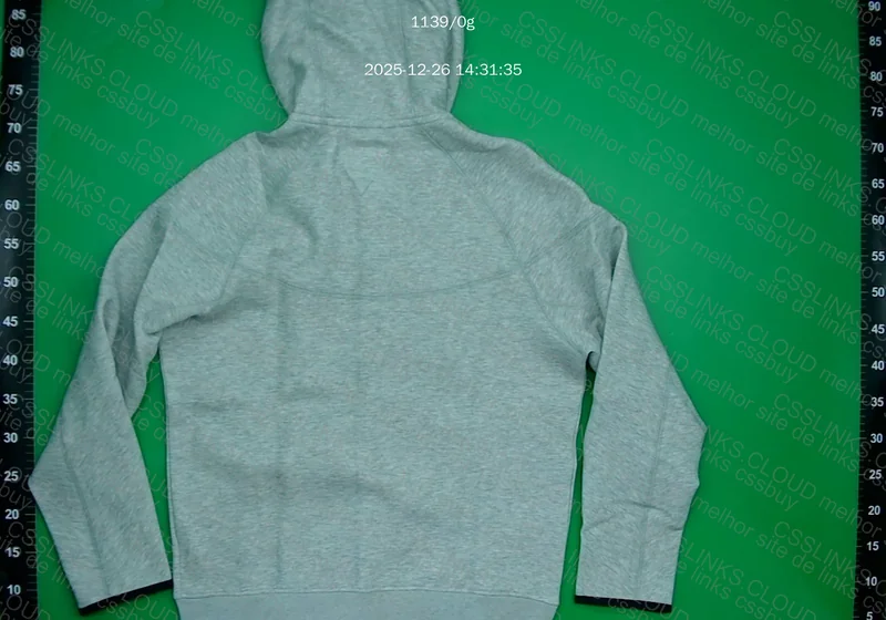 Conjunto Nike Tech Fleece 10