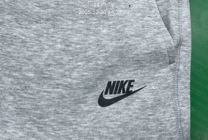 Conjunto Nike Tech Fleece 2