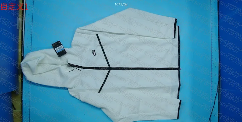 Nike Tech Fleece Set White