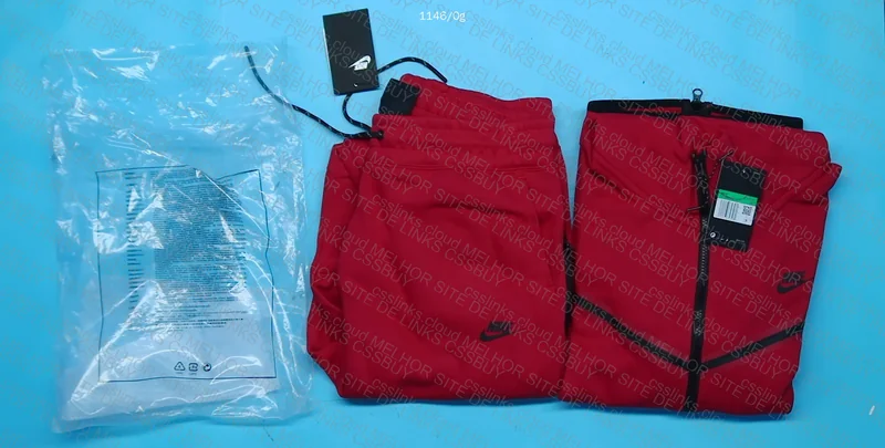 Nike Tech Fleece Set Red 4