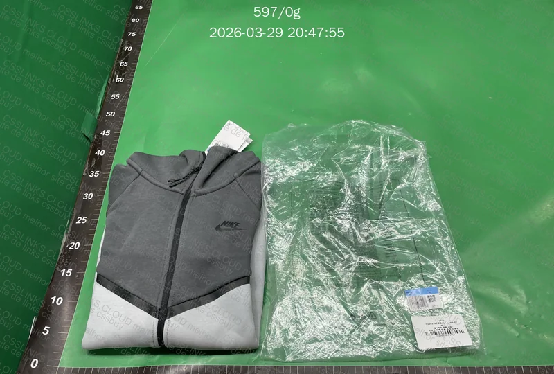 conjunto nike Teck Fleece 8