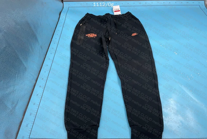Syna x Nike Tech Fleece Set 5