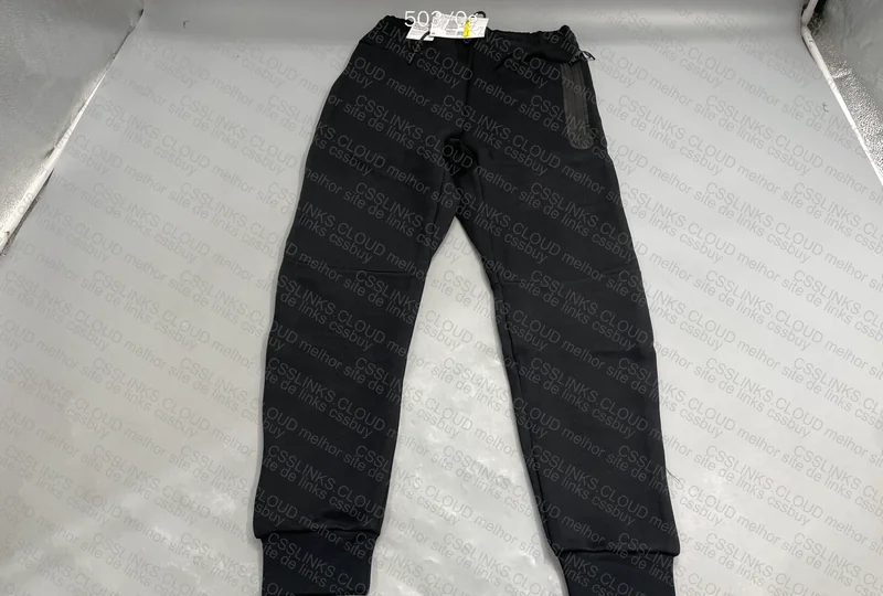 Tech Fleece (Husky) Set