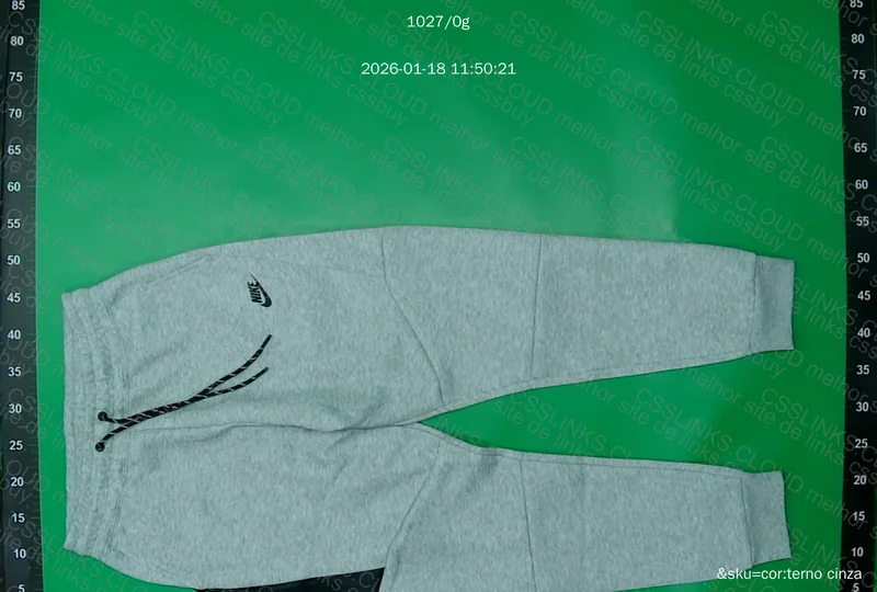 Conjunto Tech fleece Nike
