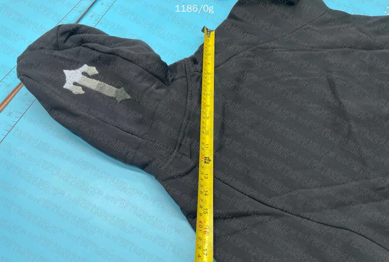 Trapstar Set with Measurements 10