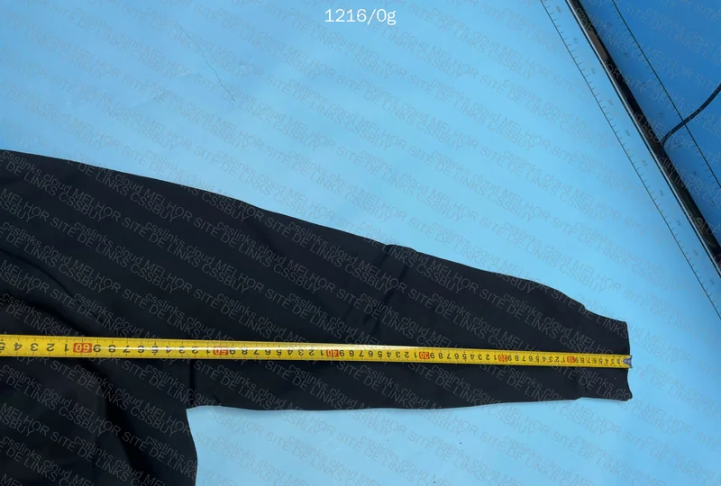 Trapstar Set with Measurements 5