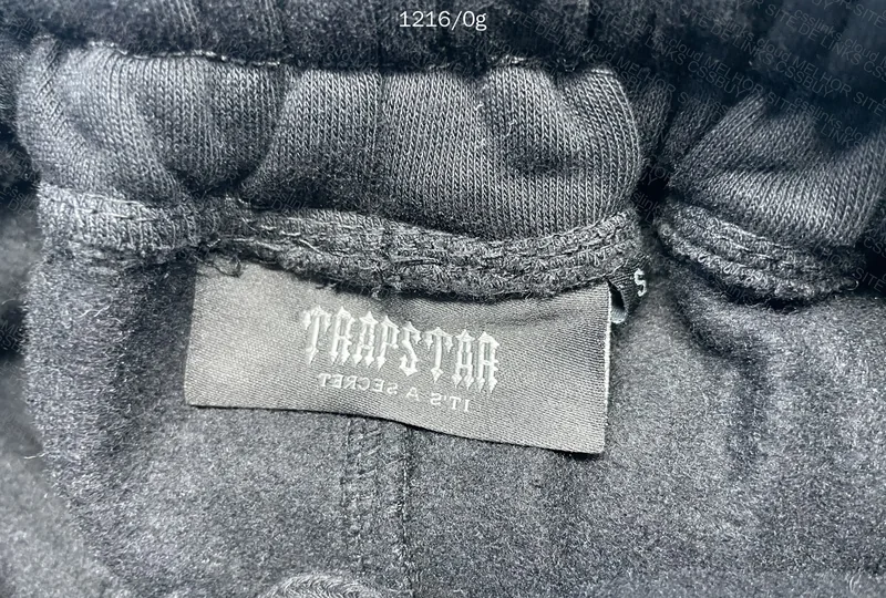 Trapstar Set with Measurements 6