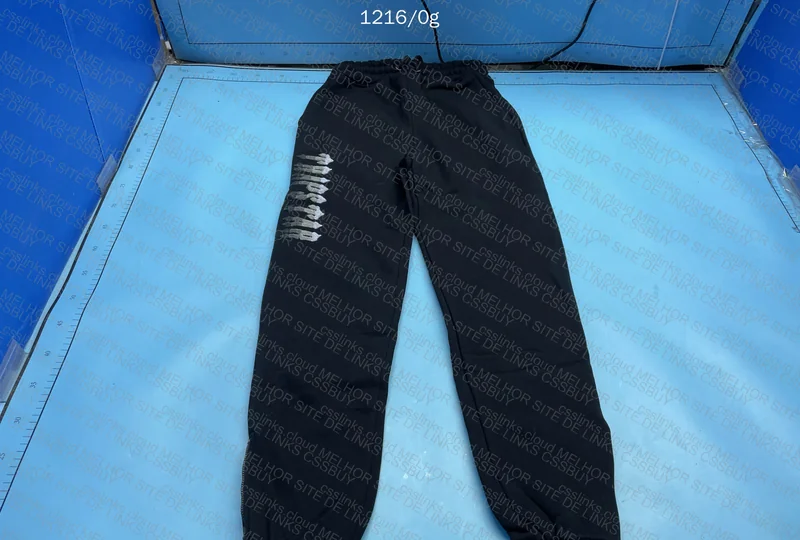 Trapstar Set with Measurements 7
