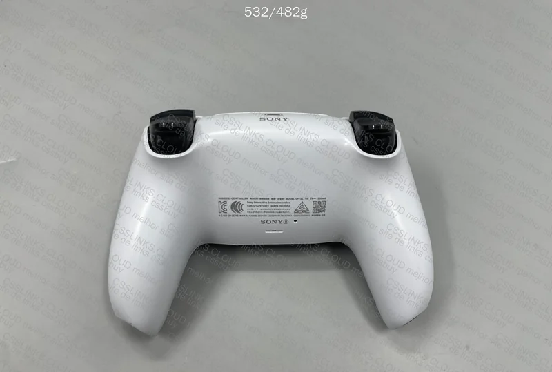 PS5 Controller 4