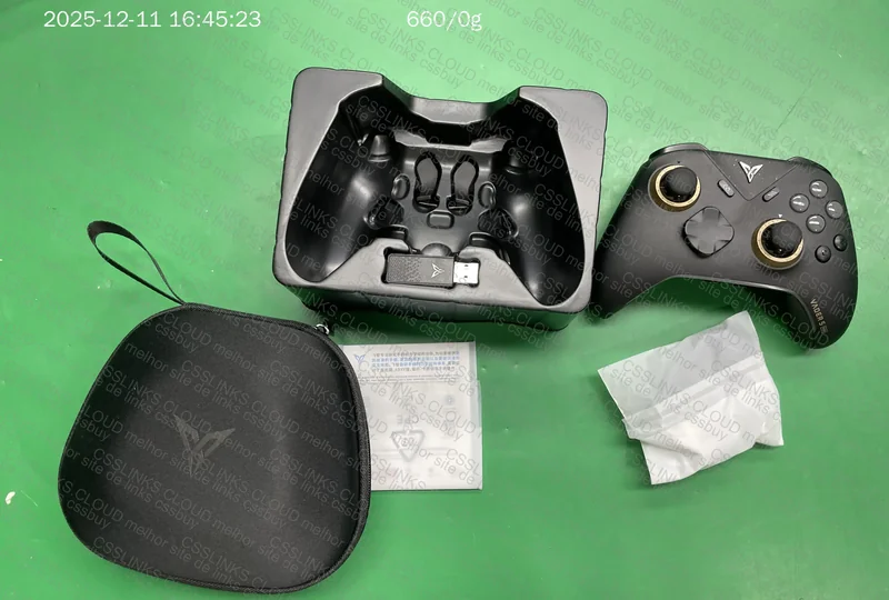 Flydigi Vader Pro 5 Controller 2