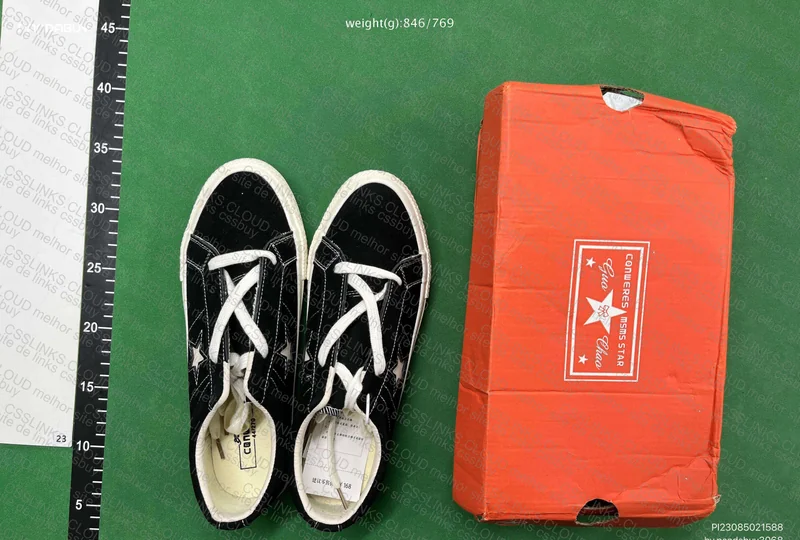 Converse One Star