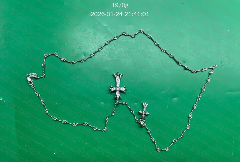 Corrente com Pingente Chrome Hearts(CH) 2