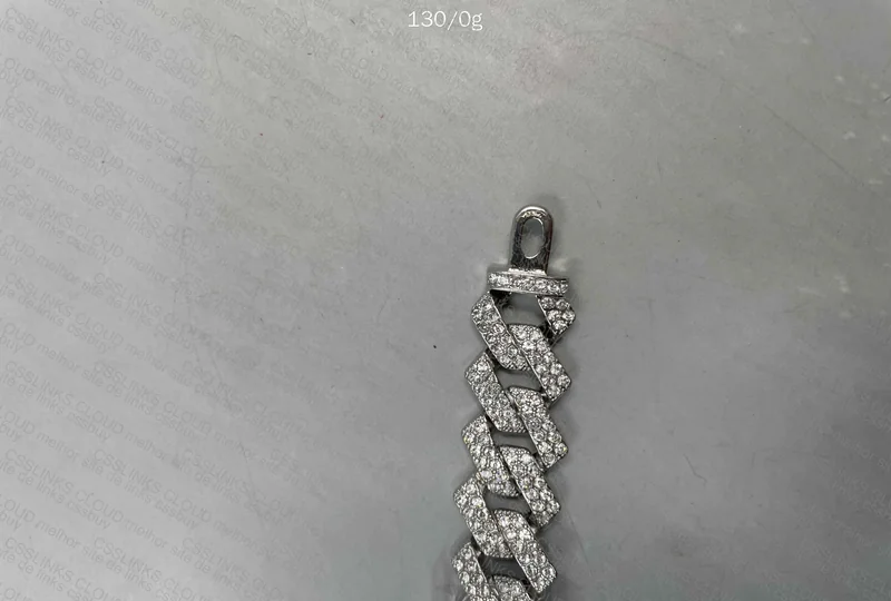 Studded Chain 4