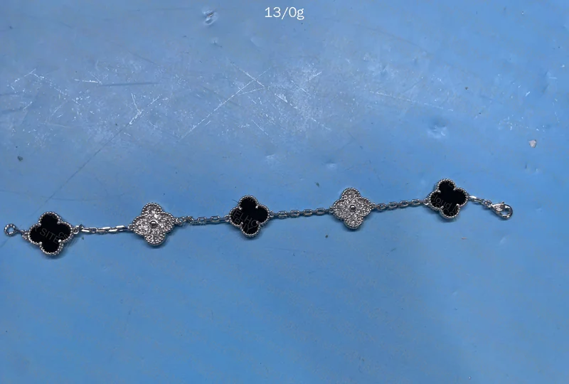 Van Cleef Pulse Chain