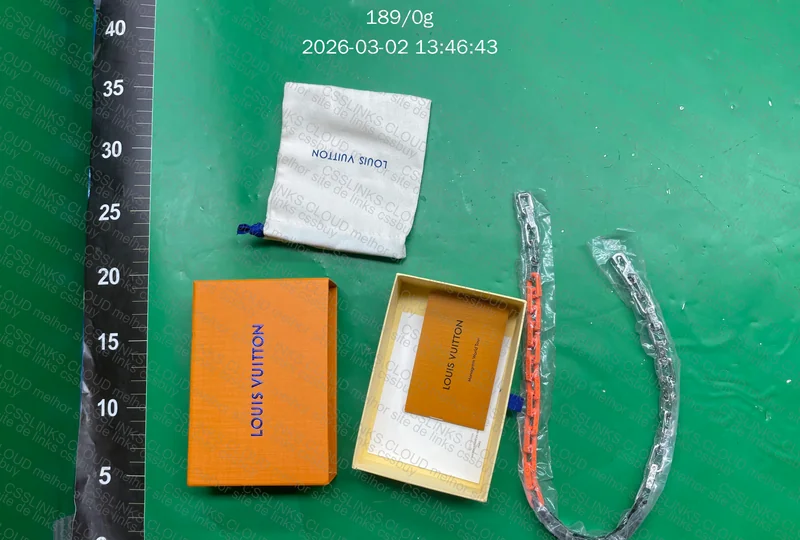 Corrente Louis Vuitton 5