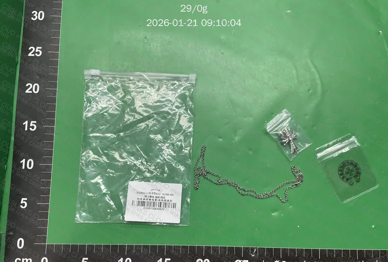 Corrente/Pingente Chrome Hearts(CH) 2