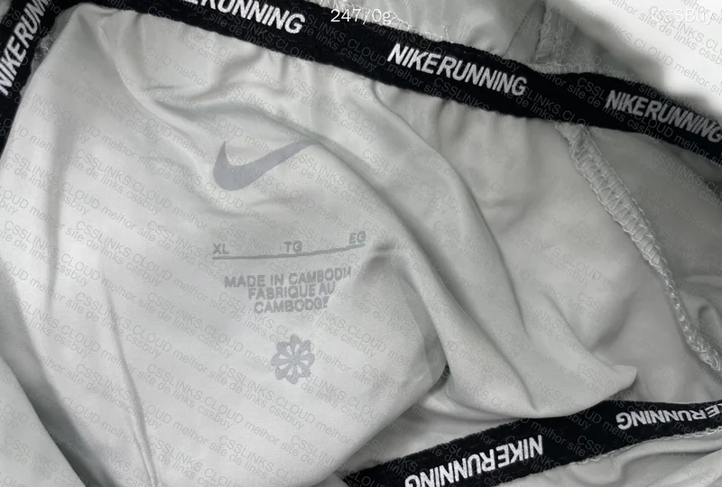Nike Windbreaker 8