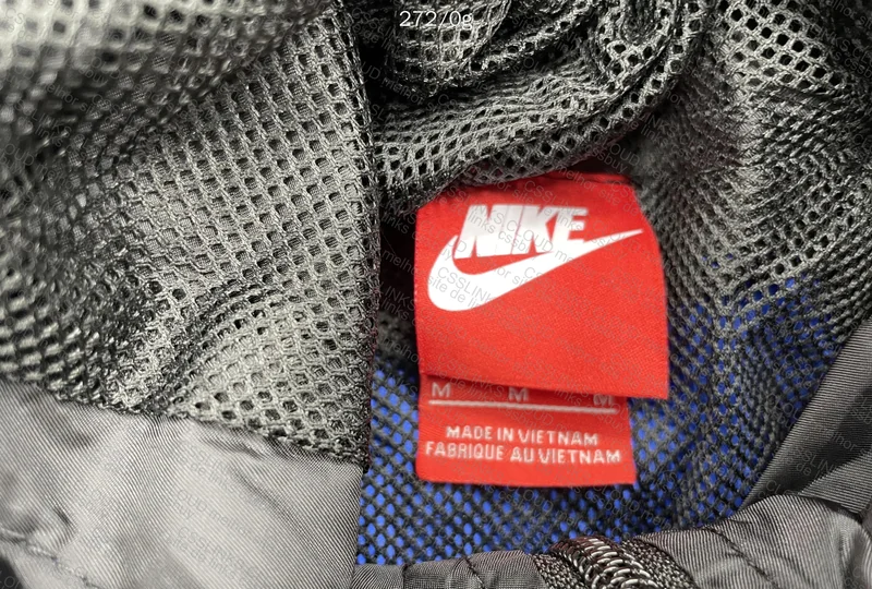 Windbreaker 3