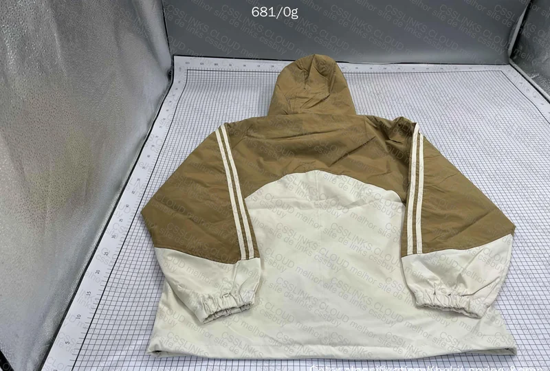 Adidas Windbreaker 5