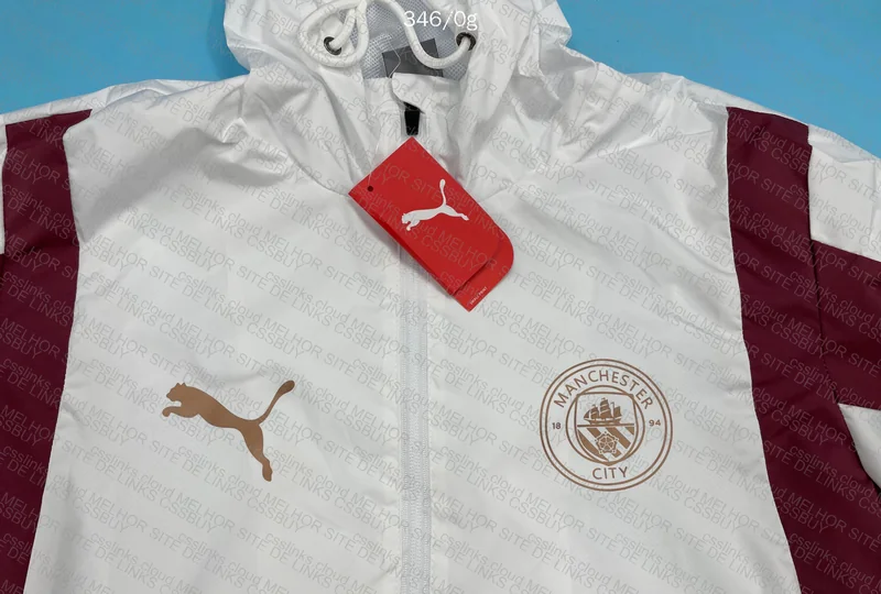 City Windbreaker 3