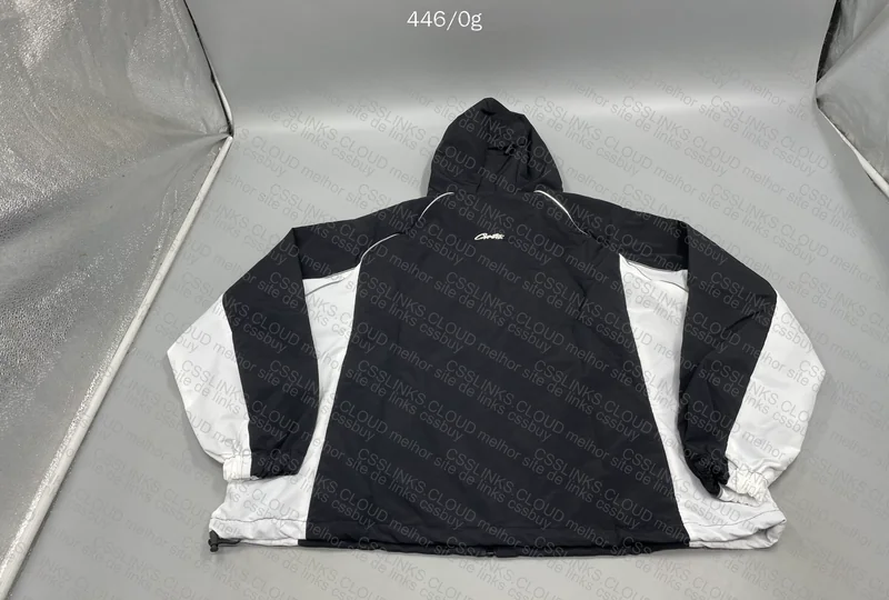 Conteiz Windbreaker 3