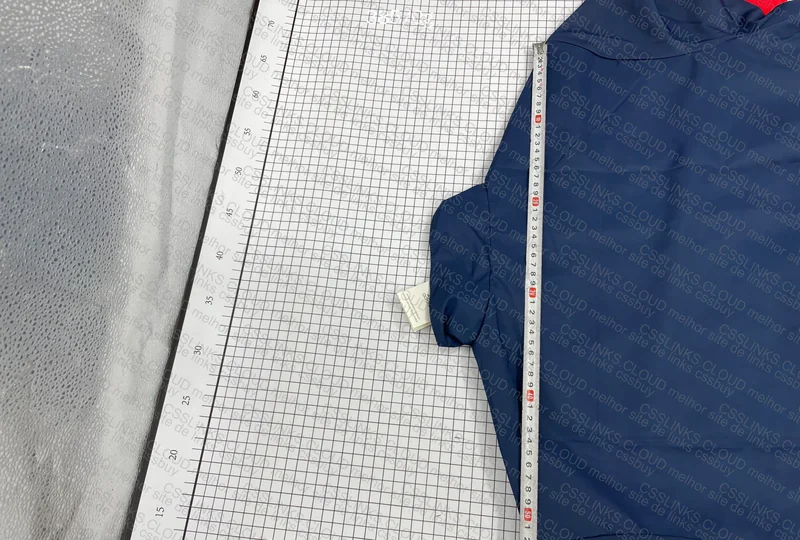 Italy Euro Retro Windbreaker (WITH MEASUREMENTS) 6
