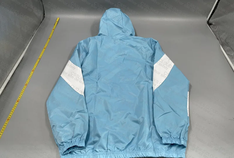 Manchester City Windbreaker 4