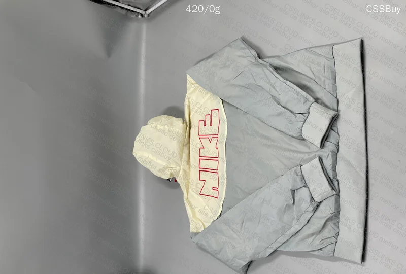 Nike Windbreaker 3
