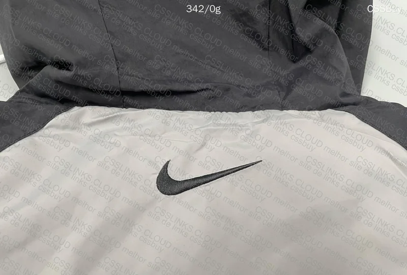 Nike Windbreaker 2
