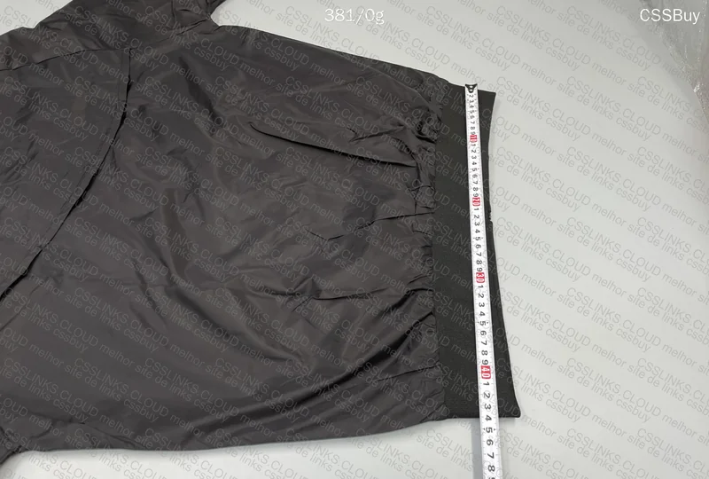 Nike Windbreaker 8