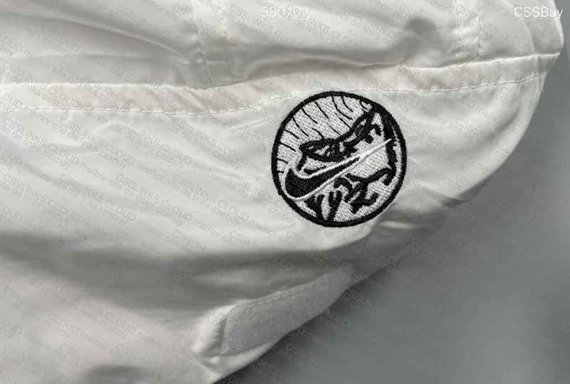 Nike Windbreaker 5