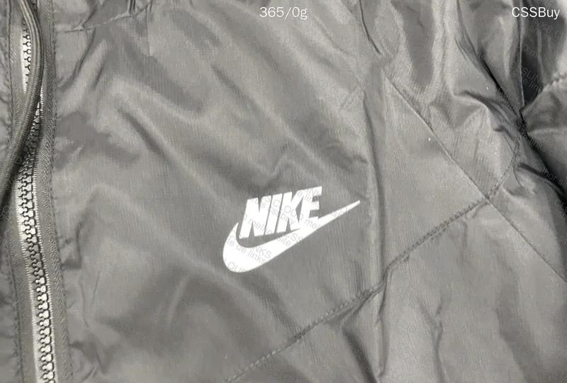 Nike Windbreaker 3