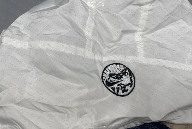 Nike Windbreaker 5