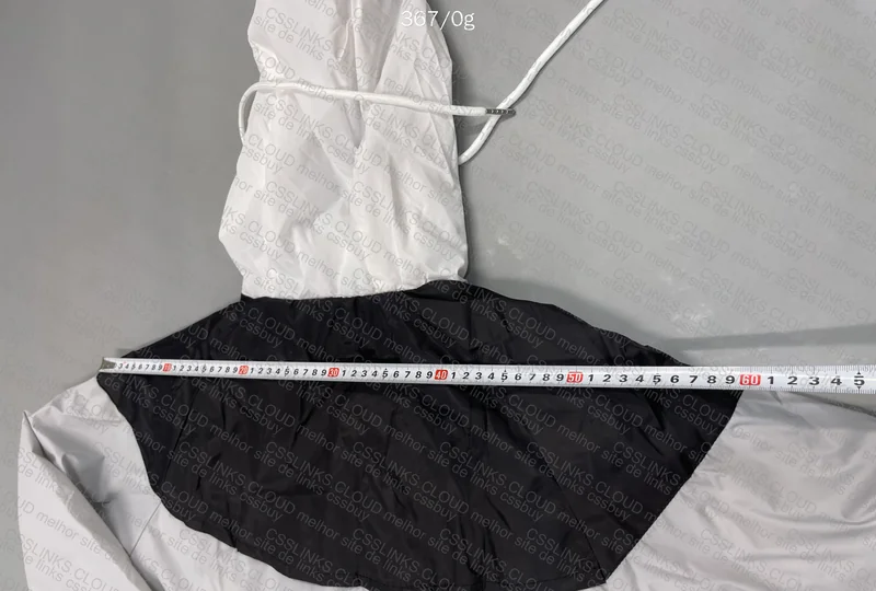 Nike Windbreaker 4