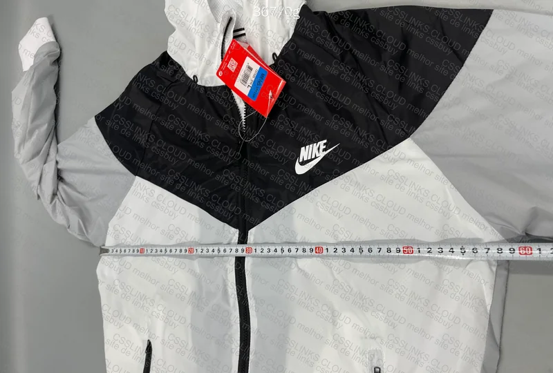 Nike Windbreaker 5