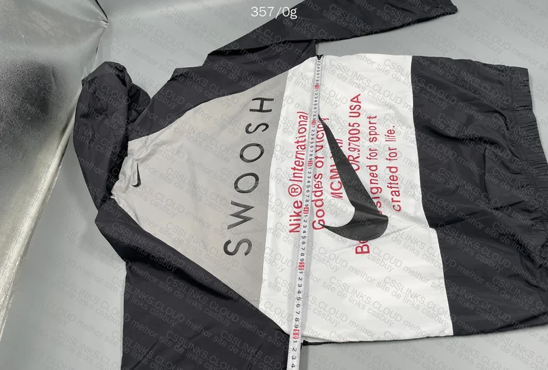 Nike Windbreaker 5