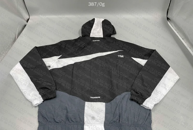 Nike Windbreaker 7