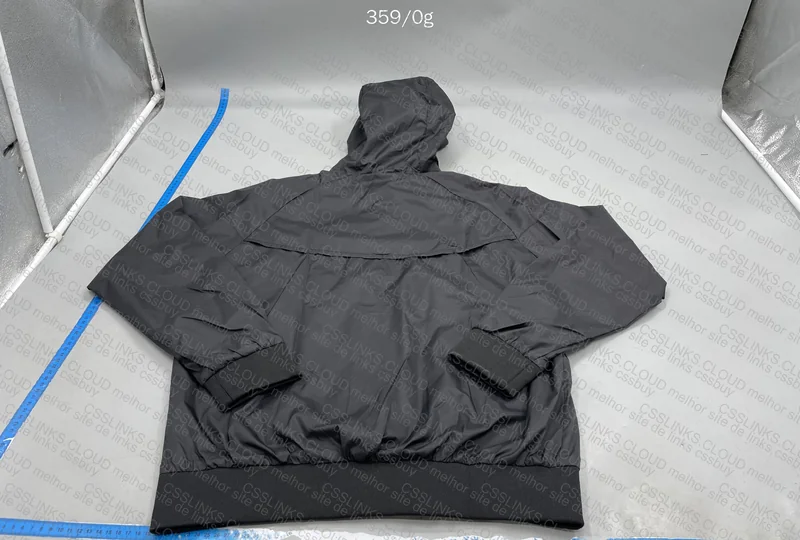 Nike Windbreaker 5
